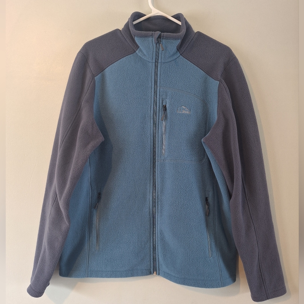 LL Bean Full Zip Fleece - M